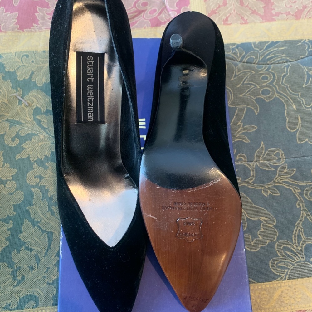 SHOES - Picture 8 of 10